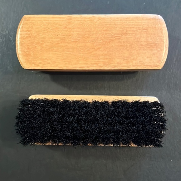 Kikkerland shoe cleaner brush set-5 beechwood handle & natural hair brush-NIB - Picture 7 of 13